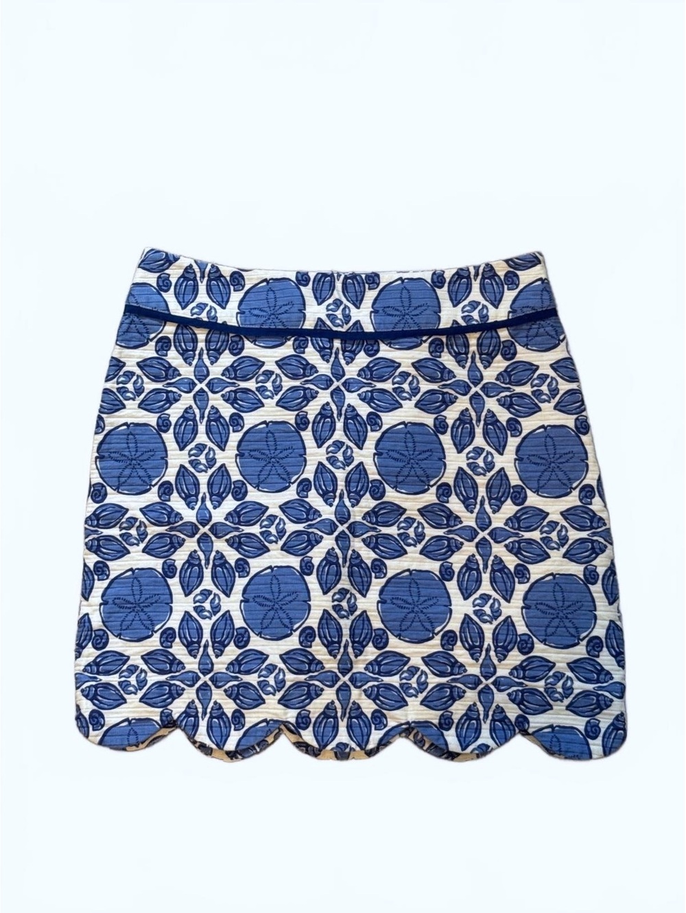 Vineyard Vines | Margo Scalloped Hem Skirt | Breaker Blue Shell Tile Size 00